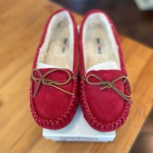 Minnetonka moccasins